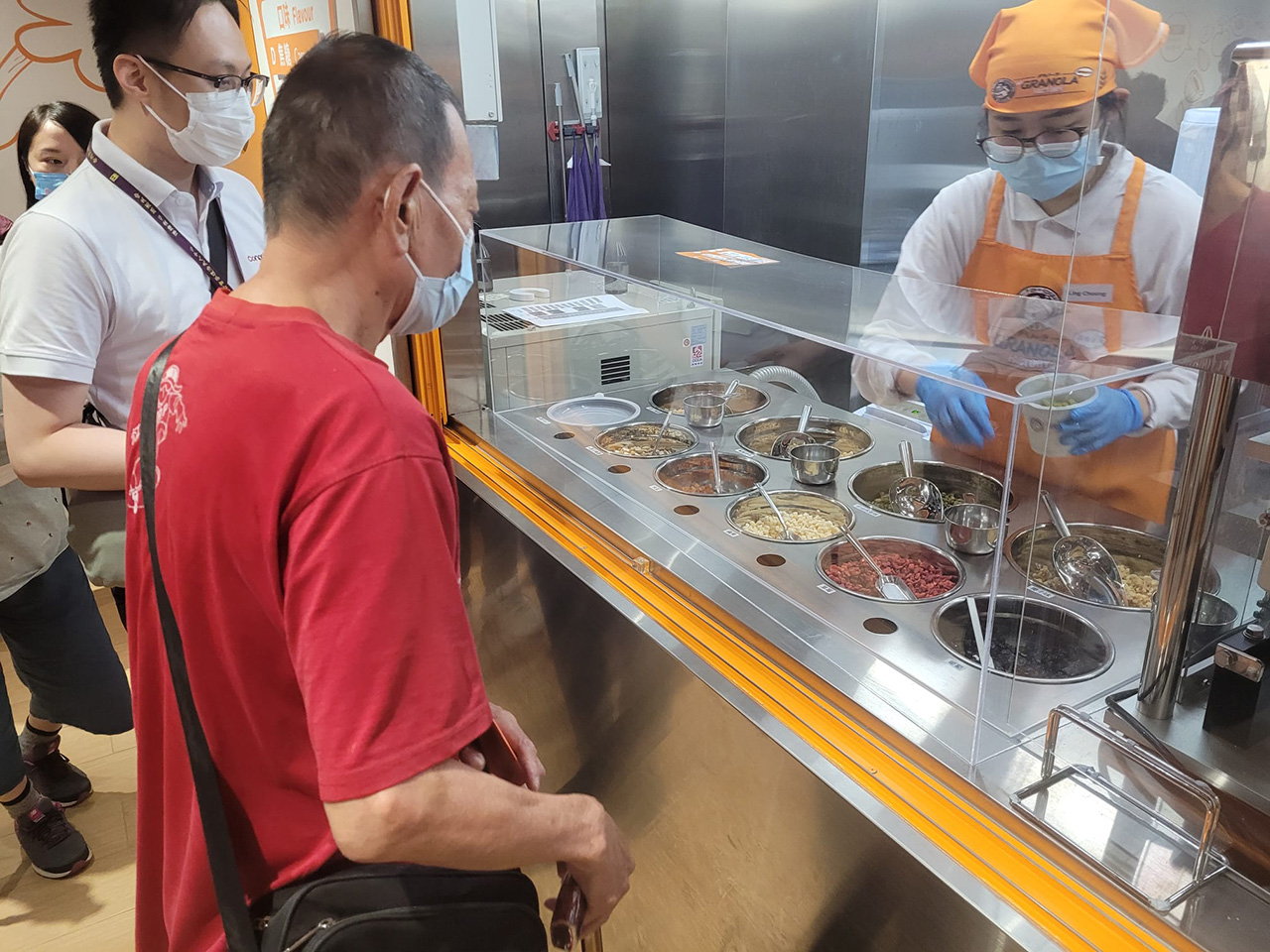 康栢義工與老友記同游合味道杯面體驗(yàn)活動